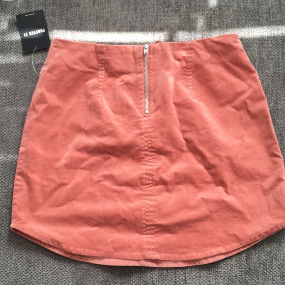 Pink corduroy skirt - Picture 2 of 4